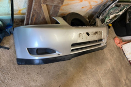 Toyota Corolla Bamperis 2003