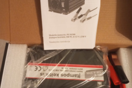 Naujas Inverteris iss 12V i 220V 600W kaina 39e