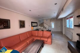 Namas su bendru baseinu, Alicante provincijoje, Guardamar del Segura mieste. 4 kambariai | 92 m² | 4