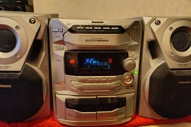 Panasonic centras FM, aux, mc, 152w