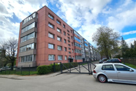 RENOVUOTAS NAMAS! VIDINIS BUTAS! DU ĮSTIKLINTI BALKONAI! KOVO 11-osios G., KAUNAS