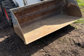 Kaušas 1,82 m pločio tinka Bobcat
