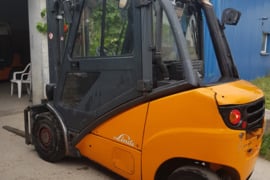 Kroviniu iskrovimas/pakrovimas/auto krautuvu.Sandeliavimas.