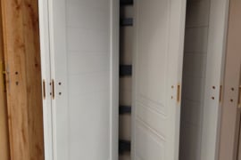 Meistro pagalba i namus.