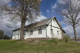 PARDUODAMA SODYBA SU 3,1068 HA ŽEMĖS SKLYPU UTENOS R., DROBIŠKIO K.
