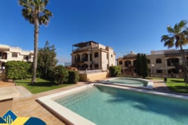 Namas su bendru baseinu, Alicante provincijoje, Torrevieja mieste, La Mata rajone. 3 kambariai | 58 