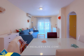 Apartamentas su bendru baseinu, Alicante provincijoje, Torrevieja mieste, Playa del Cura rajone. 3 k