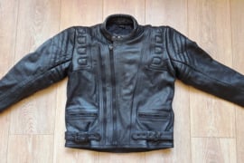 Baby biker, Striukės