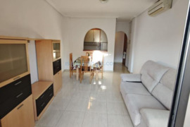 Apartamentas netoli jūros, Alicante provincijoje, Torrevieja mieste. 3 kambariai | 75 m² | 50 metrų 