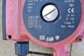 GRUNDFOS  25-40 180