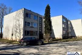 3-jų kambarių butas Papilėje Ventos g.