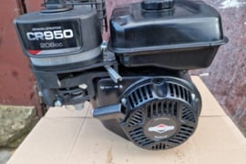 Briggs 950series 205cc 4.5kw variklis,velenas 19x58mm,mazai nauduotas