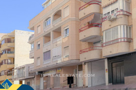 Apartamentas su terasa, Alicante provincijoje, Torrevieja mieste, Playa del Cura rajone. 3 kambariai