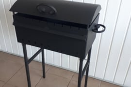 Kokybiška šašlykinė 4  mm su dangčiu