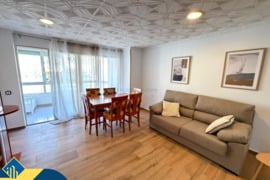 Renovuotas apartamentas su terasa, Alicante provincijoje, Alicante mieste. 4 kambariai | 90 m² | 3.7