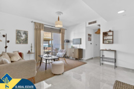 Apartamentas su bendru baseinu, Alicante provincijoje, Torrevieja mieste, Playa de los Locos rajone.
