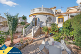 Vila su privačiu baseinu, Alicante provincijoje, Gran Alacant mieste. 7 kambariai | 267 m² | 2.5 kil