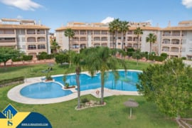 Penthouse apartamentas su bendru baseinu, Alicante provincijoje, Orihuela Costa mieste. 4 kambariai 