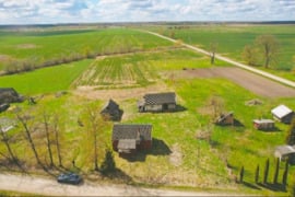 Namas Radviliškių raj. Kundrėnų k.