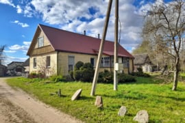 Parduodama sodyba prie Kupiškio marių, Girbučių k., Kupiškio r.