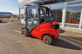 Dujinis šakinis krautuvas LINDE H30T (13 500 mh)