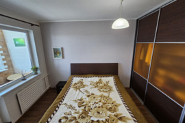 NUOMOJAMAS 2-ų kambarių su holu butas