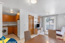 Renovuotas apartamentas su terasa, Alicante provincijoje, Torrevieja mieste. 3 kambariai | 57 m² | 1