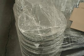 Nerūdijančių grotelių gamyba ir pardavimas | Nestandartiniai matmenys | AISI 304 / 316