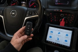 Auto raktų gamyba Klaipėdoje