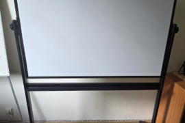 Magnetinė dvipusė balta lenta ant ratų