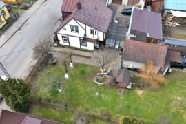 Parduodama erdvi namo dalis per du aukštus Šermukšnių g., Panevėžyje