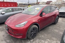 Tesla Y 2024m. Long range.