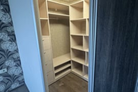 Parduodamas tvarkingas 2 kambarių butas Mažeikiuose M. Daukšos g 44- 29