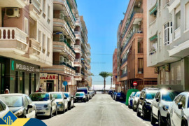 Apartamentas su terasa, Alicante provincijoje, Torrevieja mieste, Playa del Cura rajone. 3 kambariai
