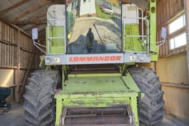 Javų kombainas Claas Commandor 116cs