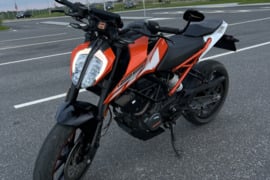 KTM Duke, Klasikinis - Streetbike motociklas
