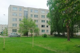 PARDUODAMAS 1 KAMBARIO BUTAS SU KONDICIONIERIUMI, BALDAIS IR ĮSTIKLINTU BALKONU