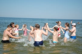 2026 m VAIKŲ IR JAUNIMO VASAROS STOVYKLOS prie jūros!