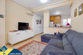 Penthouse apartamentas su terasa, Alicante provincijoje, Torrevieja mieste. 3 kambariai | 72 m² | 1.