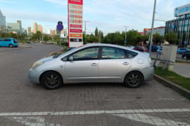 Nuomojamas Toyota Prius 2 su dujomis Vilniuje