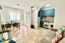 Apartamentas su bendru baseinu, Alicante provincijoje, Torrevieja mieste. 2 kambariai | 51 m² | 900 