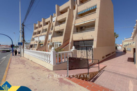 Komercinės patalpos, Alicante provincijoje, Torrevieja mieste, La Mata rajone. 101 m² | 100 metrų ik