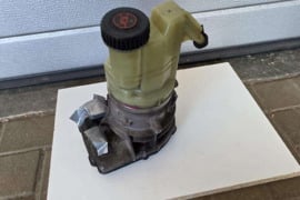 Renault Master III Vairo stiprintuvo siurblys 491103543R