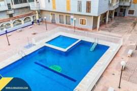 Penthouse apartamentas su bendru baseinu, Alicante provincijoje, Torrevieja mieste, Playa del Acequi