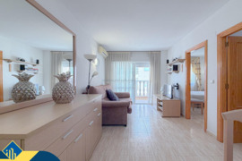 Apartamentas su bendru baseinu, Alicante provincijoje, Torrevieja mieste, Playa del Cura rajone. 3 k