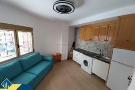 Studija su terasa, Alicante provincijoje, Torrevieja mieste, Playa de los Locos rajone. 1 kambarys |