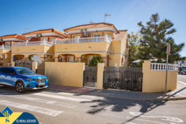 Bungalas su bendru baseinu, Alicante provincijoje, Orihuela Costa mieste. 3 kambariai | 63 m² | 1 ki