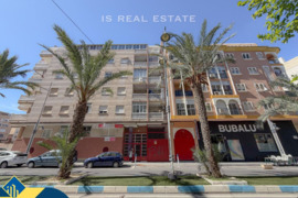 Apartamentas su terasa, Alicante provincijoje, Torrevieja mieste, Playa del Cura rajone. 3 kambariai