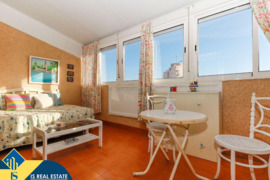 Apartamentas su terasa, Alicante provincijoje, Torrevieja mieste. 2 kambariai | 60 m² | 850 metrų ik