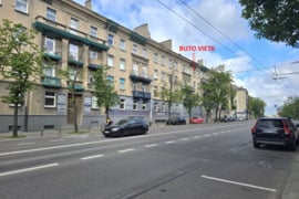 Parduodame butą su nuomininku Švitigailos g. 7 Naujamiestyje Vilniuje